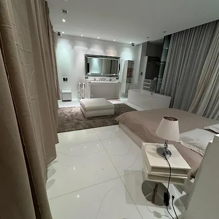 شقة Appartement-maison Petite France